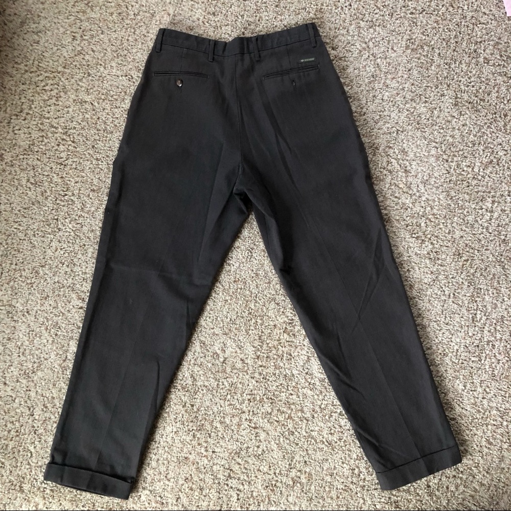 Dockers Men’s Dark Gray Pleated-Cuffed Class A Dress Pants Khakis Size 32x32 - Picture 6 of 9